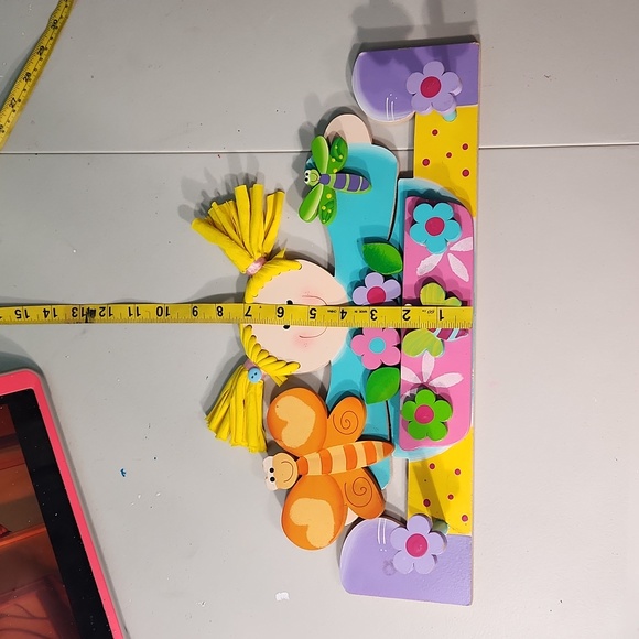 Kids Wooden 2 Peg Wall Hanging with Florals & Bugs Multicolored - Picture 6 of 7